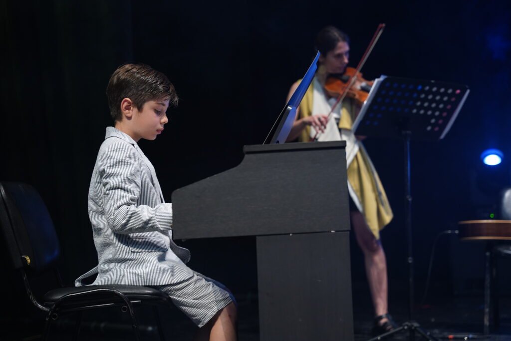 Renk Sanat Akademi VKA00447