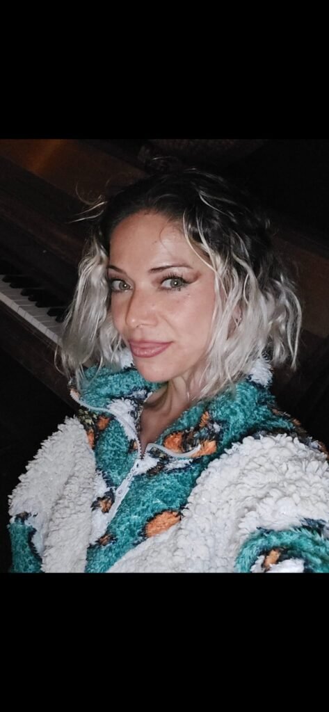 Emel Özcan